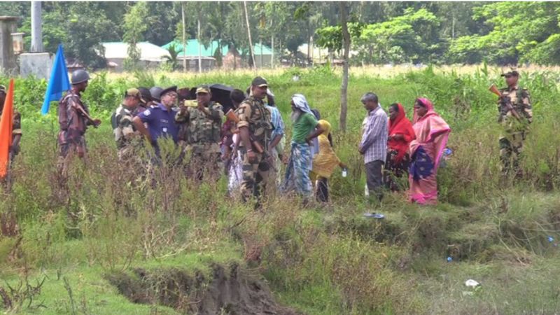 India’s BSF Pushes 28 People Into Bangladesh, Including 12 Rohingyas