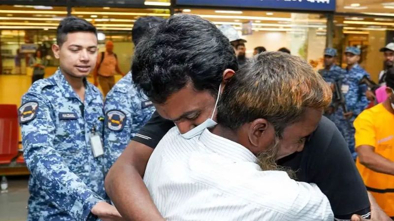 20 Trafficked Bangladeshi Teens Return Home from Myanmar
