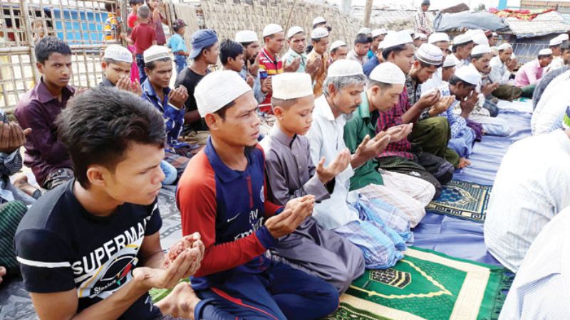 Yunus Hopes 1.2mn Rohingya 'Guests' Can Celebrate Next Eid in Their Homeland