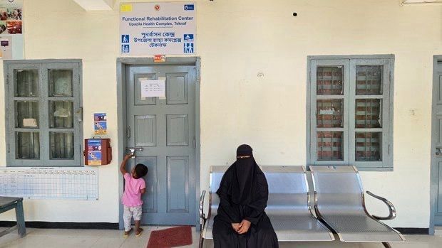 Rohingya stranded as aid groups halt health services in Bangladesh camps