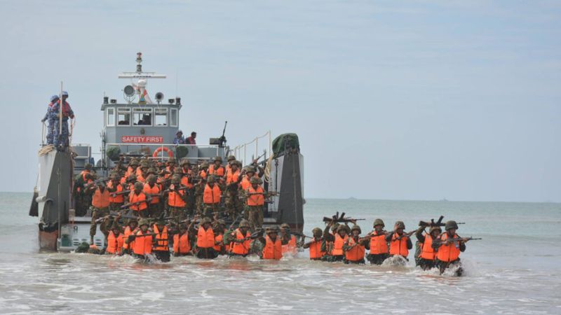 Myanmar Junta Deploys Troops to Ayeyarwady Region Amid Rising Tensions with Arakan Army