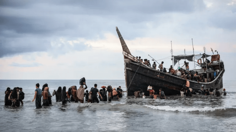 UN Expert Calls For Regional Action on Rohingya Boat Arrivals