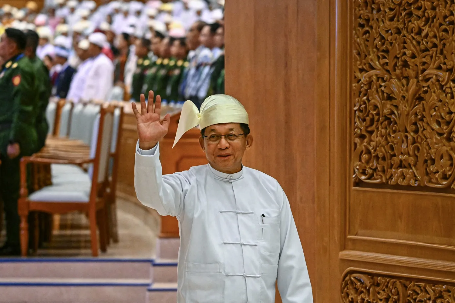 Myanmar President Min Aung Hlaing Make First Visit to an ASEAN Member State in Laos
