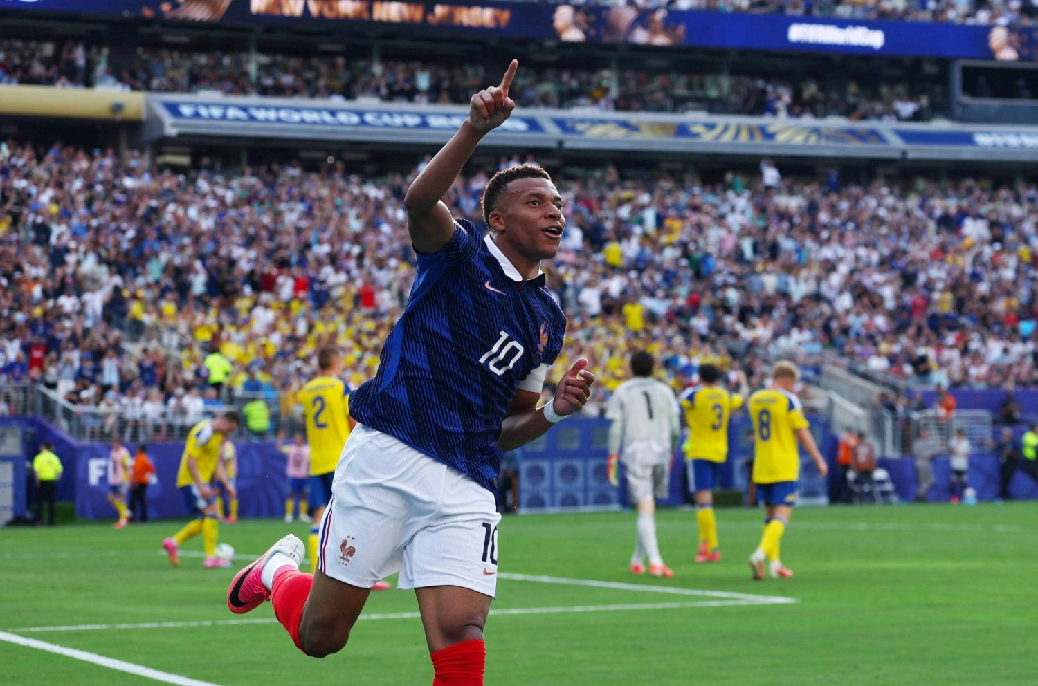 Mbappe breaks World Cup knockout scoring record as France ease past Sweden