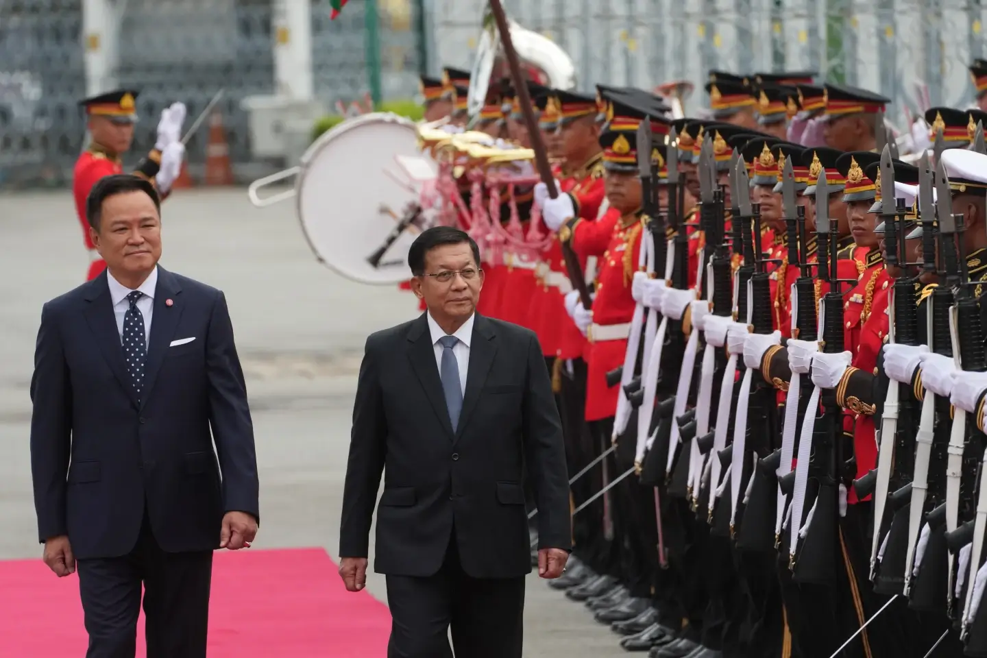 Myanmar's President Min Aung Hlaing Arrives in Thailand on First Official Trip