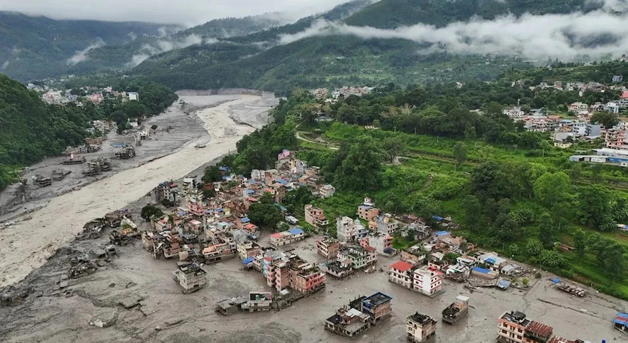 Nepal floods death toll reaches 472 as more than 1,000 remain missing