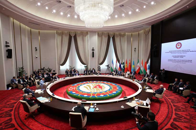 SCO summit expands security framework, leaves Development Bank unresolved