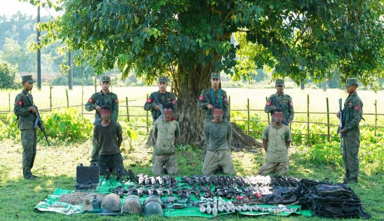 Captured Troops, Seized Arms: Arakan Army Releases Images From Sittwe-Ponnagyun Battlefield