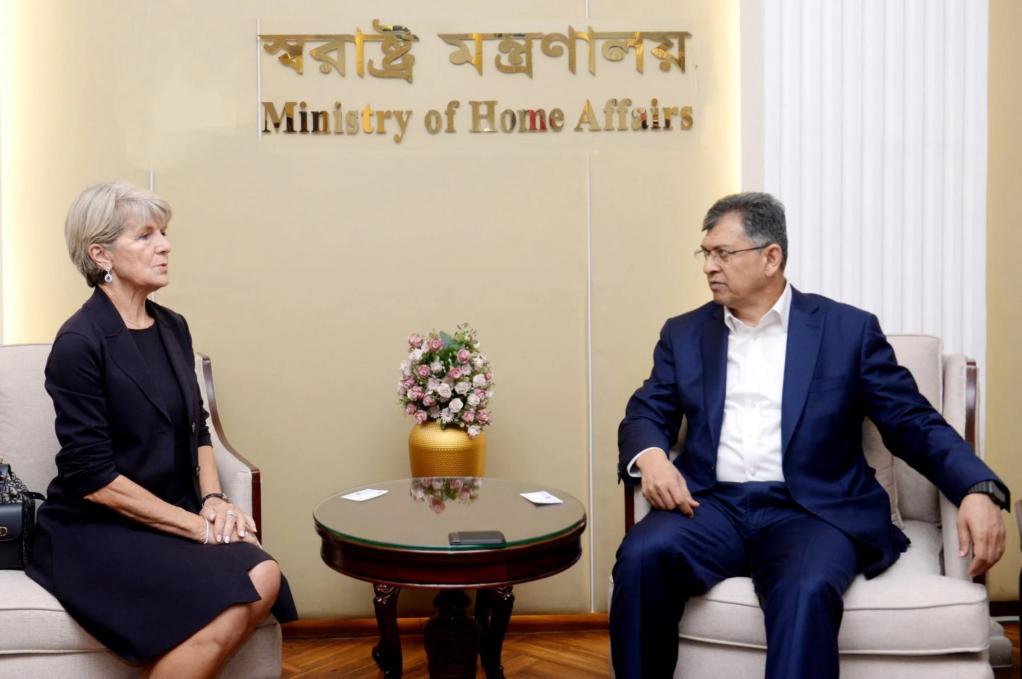 UN envoy, Bangladesh home minister discuss Rohingya repatriation