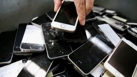Researchers Are Turning 2,000 Old Smartphones Into a Data Center