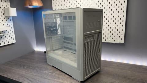 Thermaltake Retro 360 TG Review: A Beige Blast from the Past
