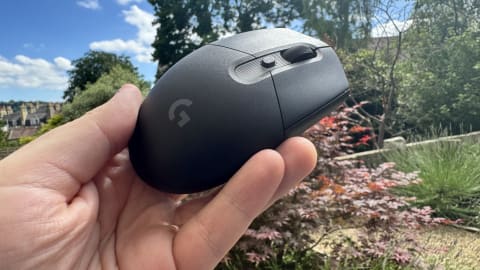 Logitech G305 X Superlight Review: A Solid Refresh With Frayed Edges