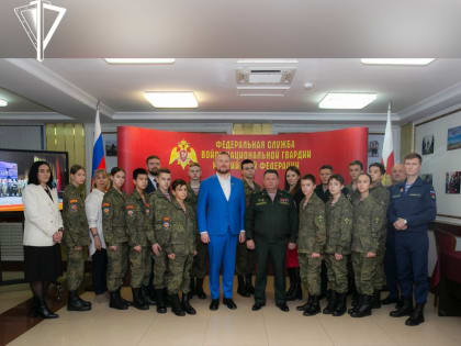 Представители Росгвардии подписали соглашение о шефстве над кадетским классом школы №338