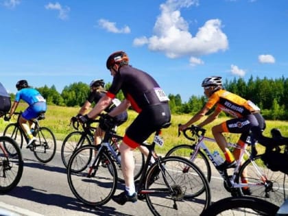 Более 450 велогонщиков приняли участие в заезде CyclingRace в Подмосковье