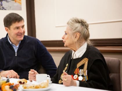 Владимир Волков поздравил с годовщиной снятия блокады Ленинграда жительницу Люберец