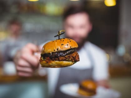 Доктор Абакумов рассказал о борьбе с холестерином