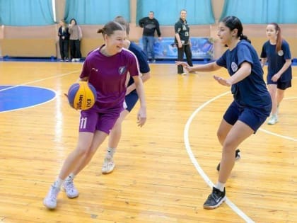 Команды Подольской школьной лиги выявляют сильнейших в баскетболе 3 x 3