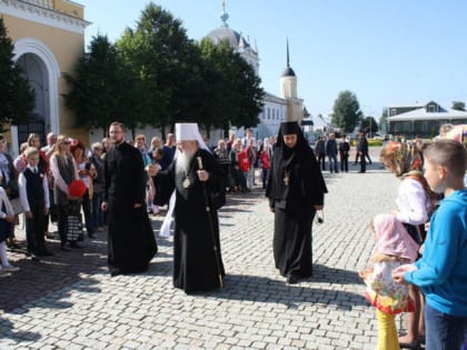 Коломенских школьников с началом учебного года поздравит митрополит Крутицкий и Коломенский Ювеналий