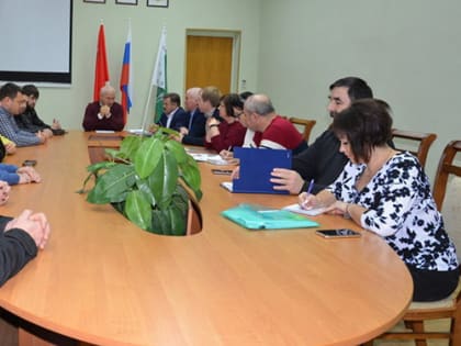 Глава горокруга Шаховская провел встречу с главами КФХ