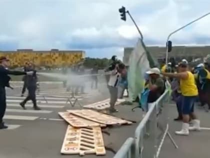 Власти Бразилии взяли под контроль ситуацию в столице