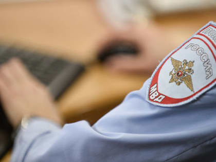 Двух мужчин задержали в Серпухове за кражу 160 тыс рублей с кредитки товарища