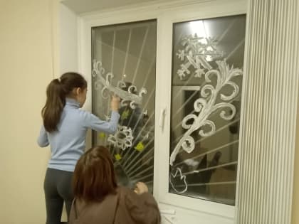 Мастер-класс по украшению окон в Старой Руссе