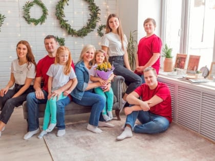 В Павловском Посаде поздравили супругов с жемчужным юбилеем 