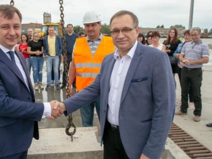 Первый камень в строительство второй очереди контейнерного терминала заложили в Подольске