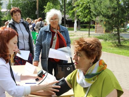 Проверить здоровье в парке в эти выходные можно будет в 23 округах Подмосковья