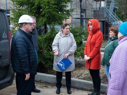 Химкинские партийцы проконтролировали проведение капремонта в санатории «Звёздочка» в Фирсановке
