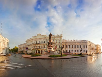 Украина создаст временный морской маршрут для транспортировки зерна