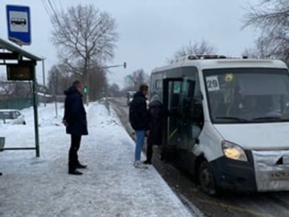 В Люберцах водителя маршрутного такси отстранили от работы после обращений жителей