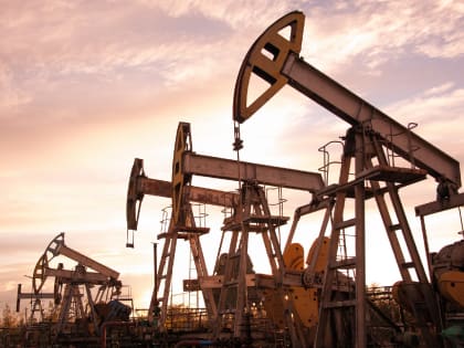 Россия начала сокращать экспорт нефти на 300 тысяч баррелей в сутки