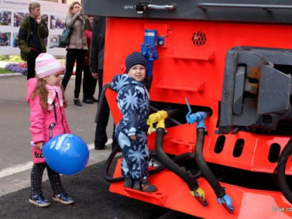 Коломенский завод гостеприимно распахнул двери