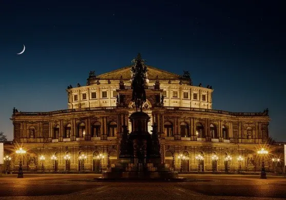 Bitcoin Worth Millions Demanded as Ransom on Dark Web for Priceless Dresden Jewellery
