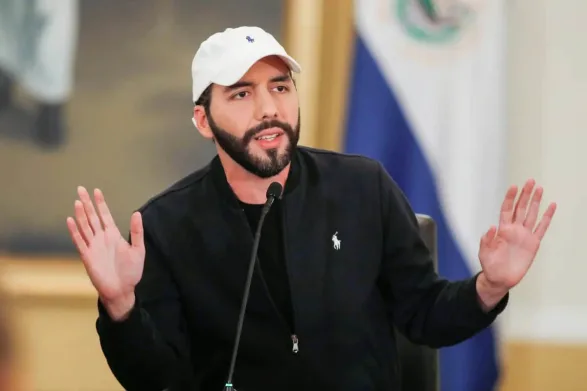 El Salvador Fortifies Bitcoin Reserves with $400 Million Cold Wallet Transfer