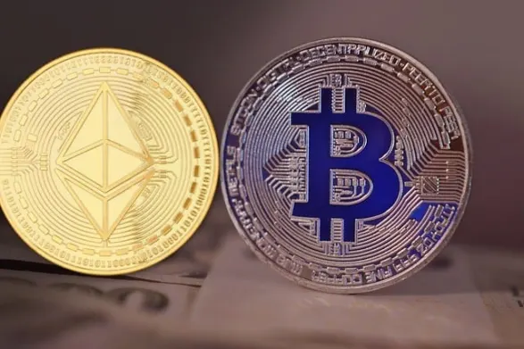 Ethereum Continues to Rely on Bitcoin as Implied-Volatility Levels Reach Yearly-Lows