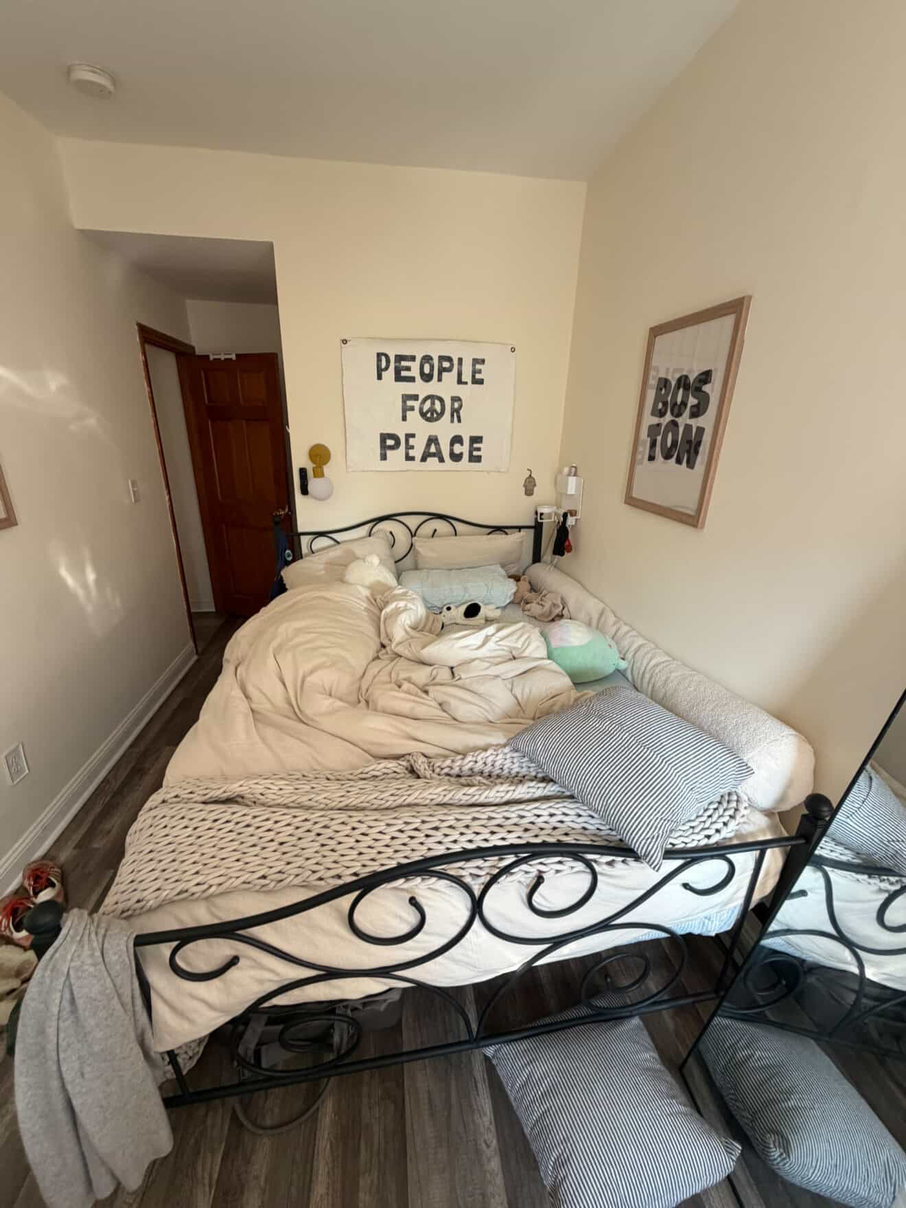 Cozy Room in Mission Hill Boston