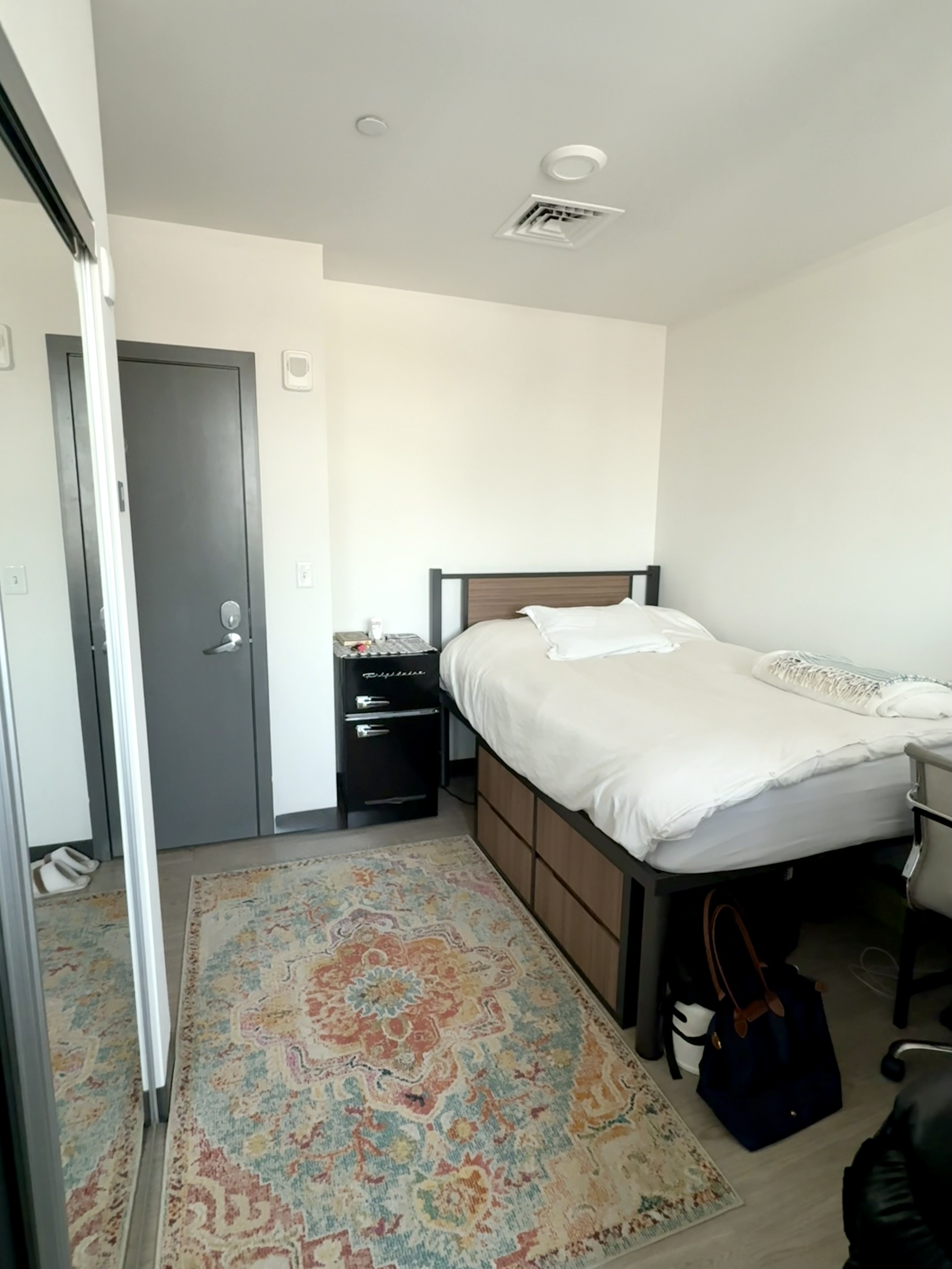 Shared bedroom in Lightview 