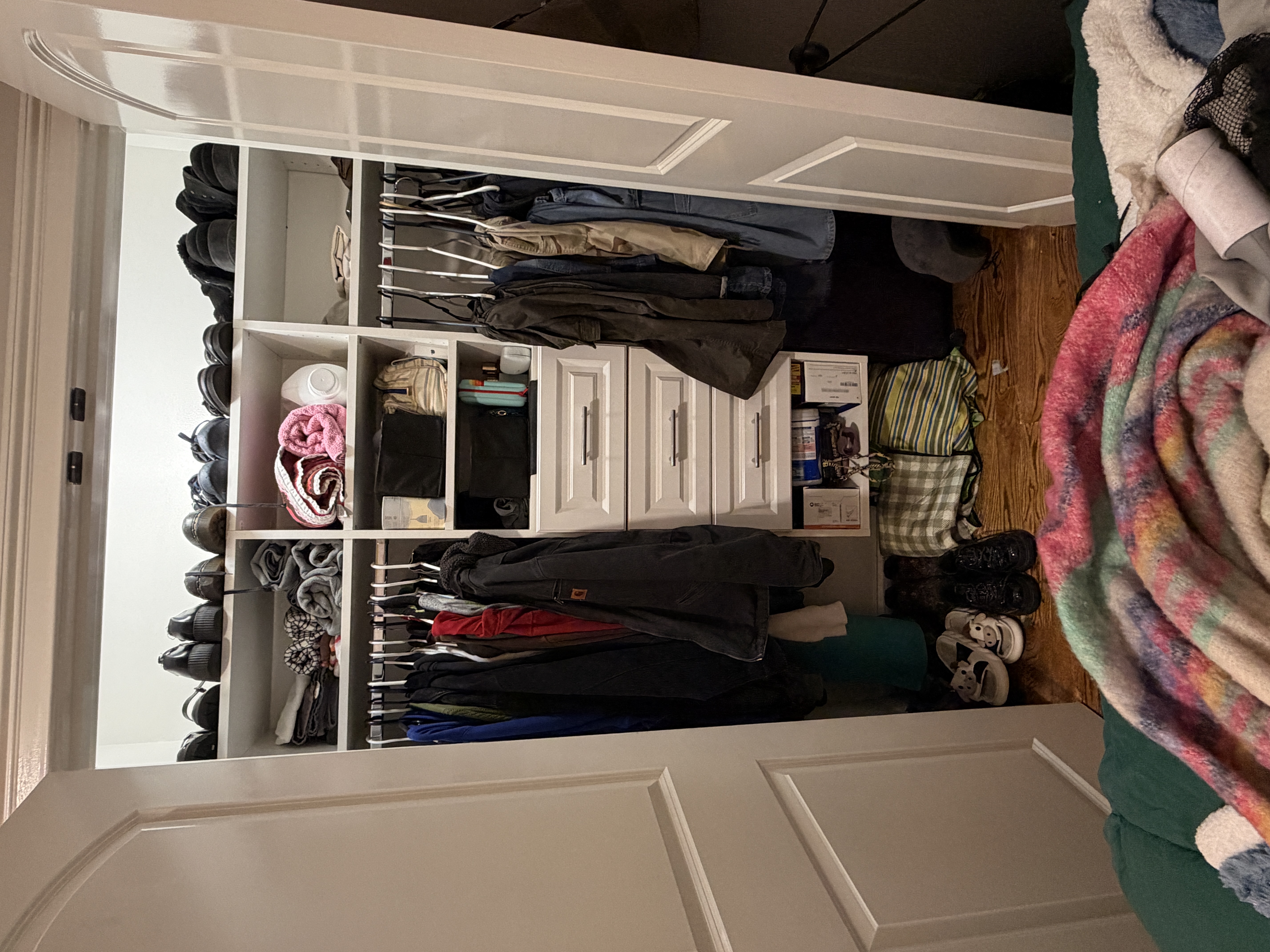 5/1 - 9/1 Sublet - 1 bed in Jamaica Plain apartment [Across the street from Forest Hills Station]