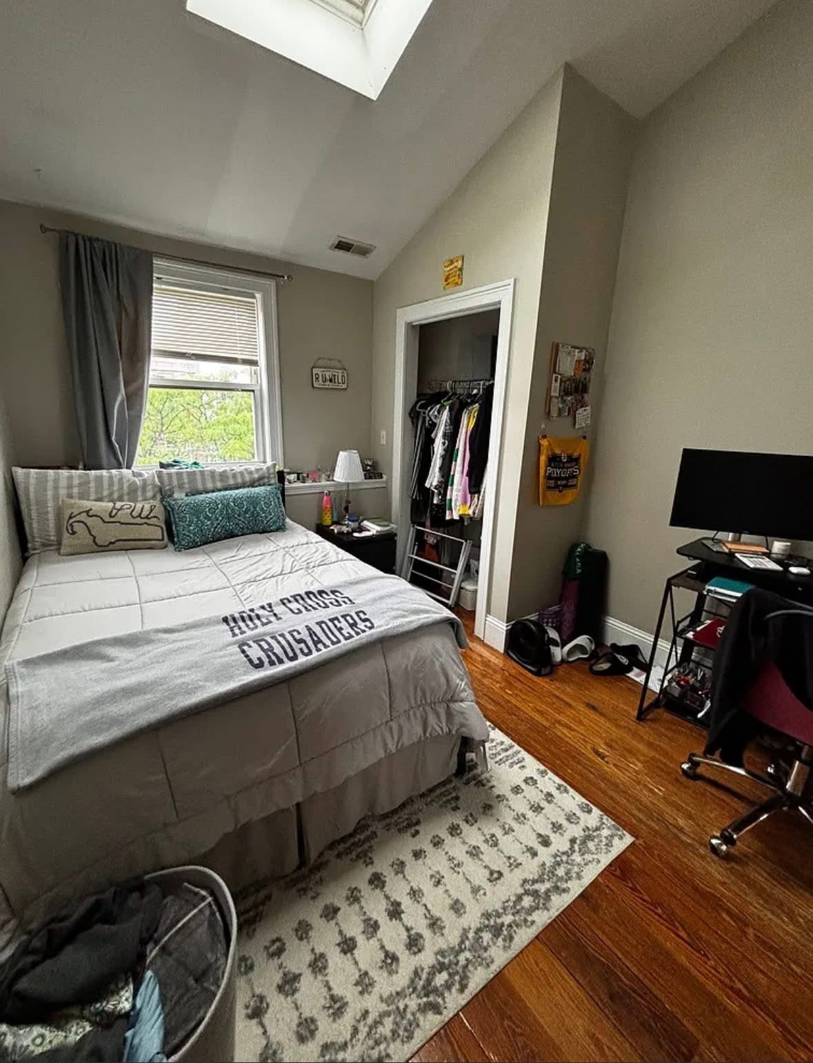 One bedroom in South Boston 