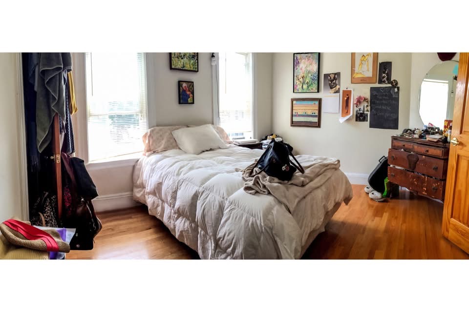 Sunny One Bed in Porter Square – Private Bath + Great Location  