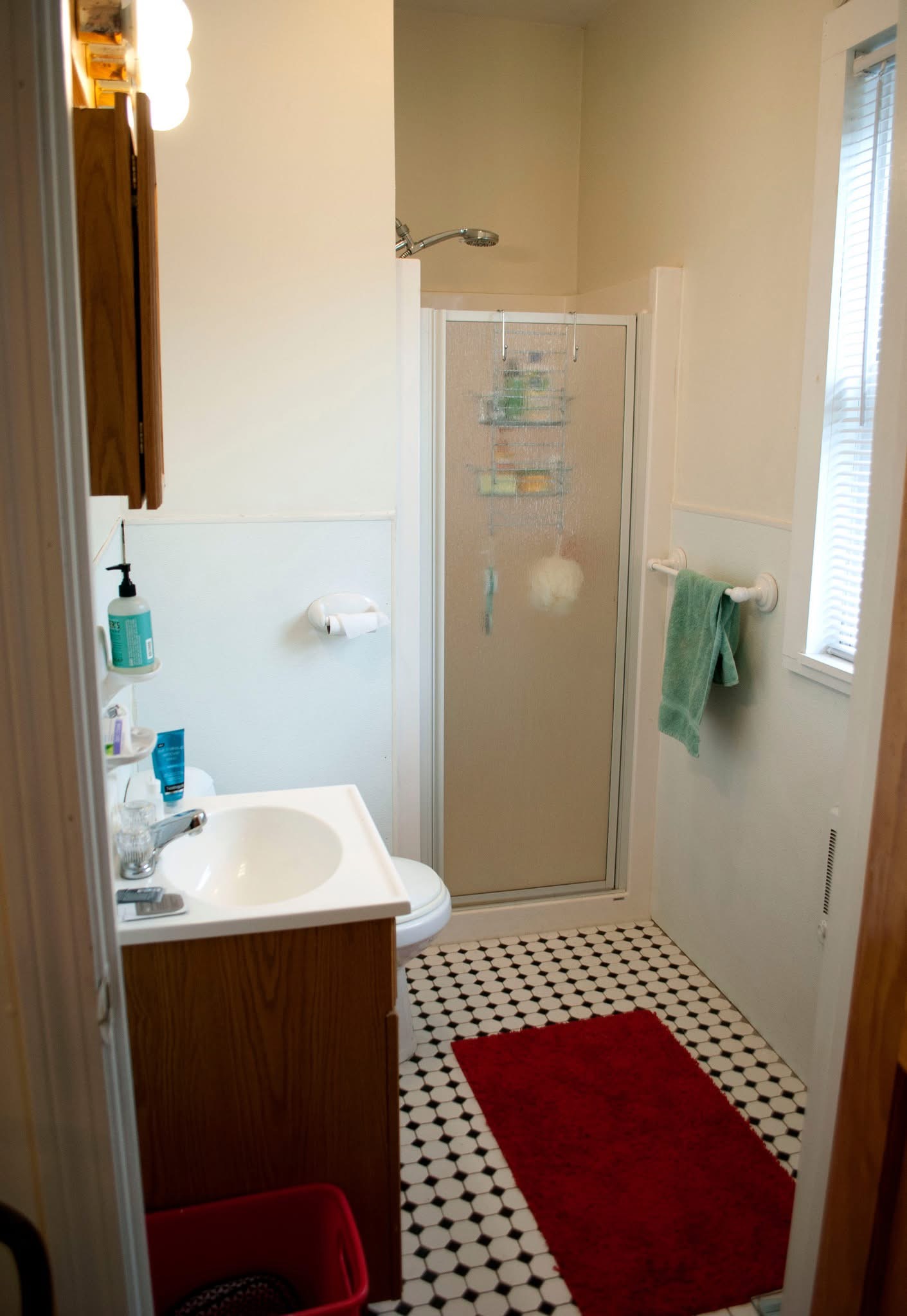 Sunny One Bed in Porter Square – Private Bath + Great Location  