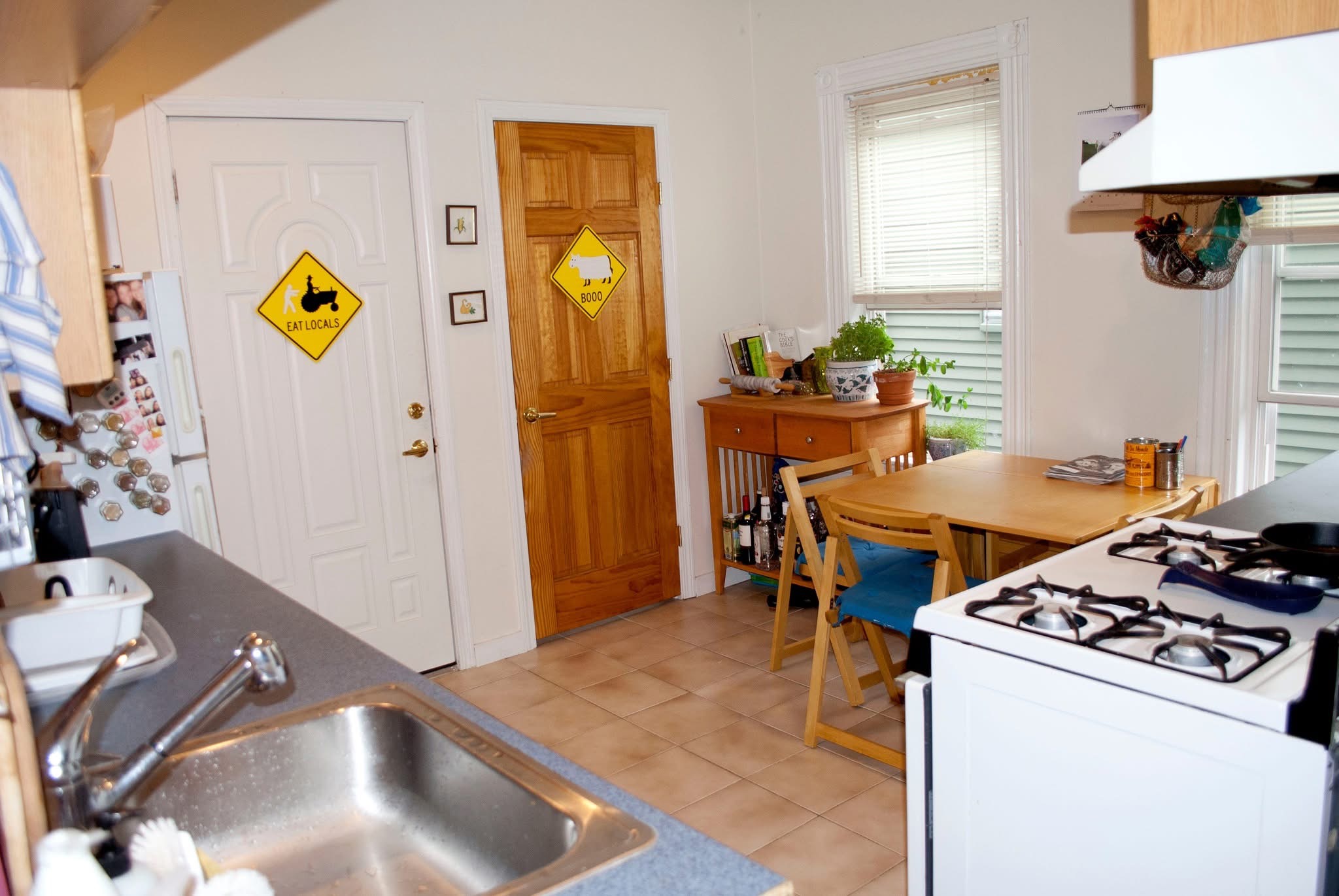 Sunny One Bed in Porter Square – Private Bath + Great Location  