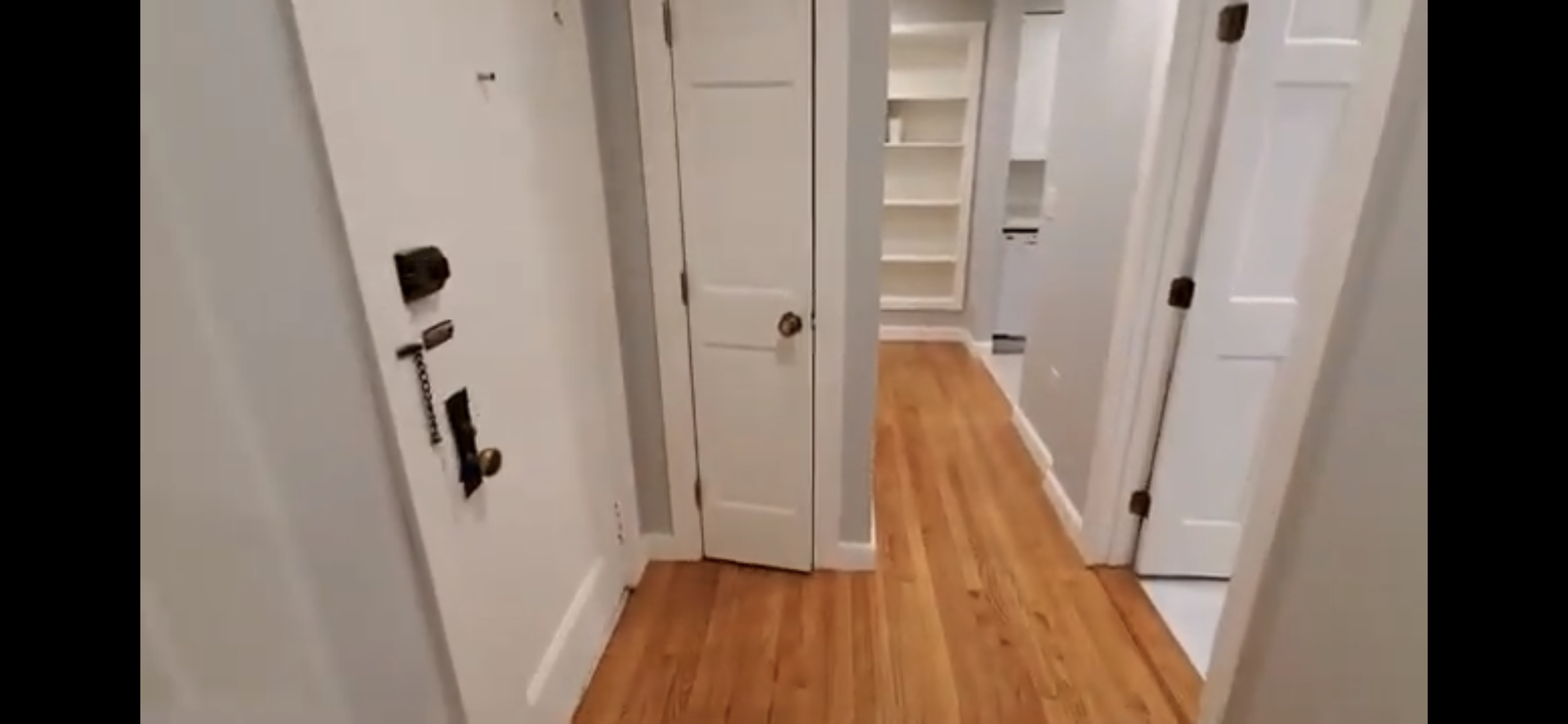 Brighton 1BR Apartment Near Green Line (Chiswick Rd)