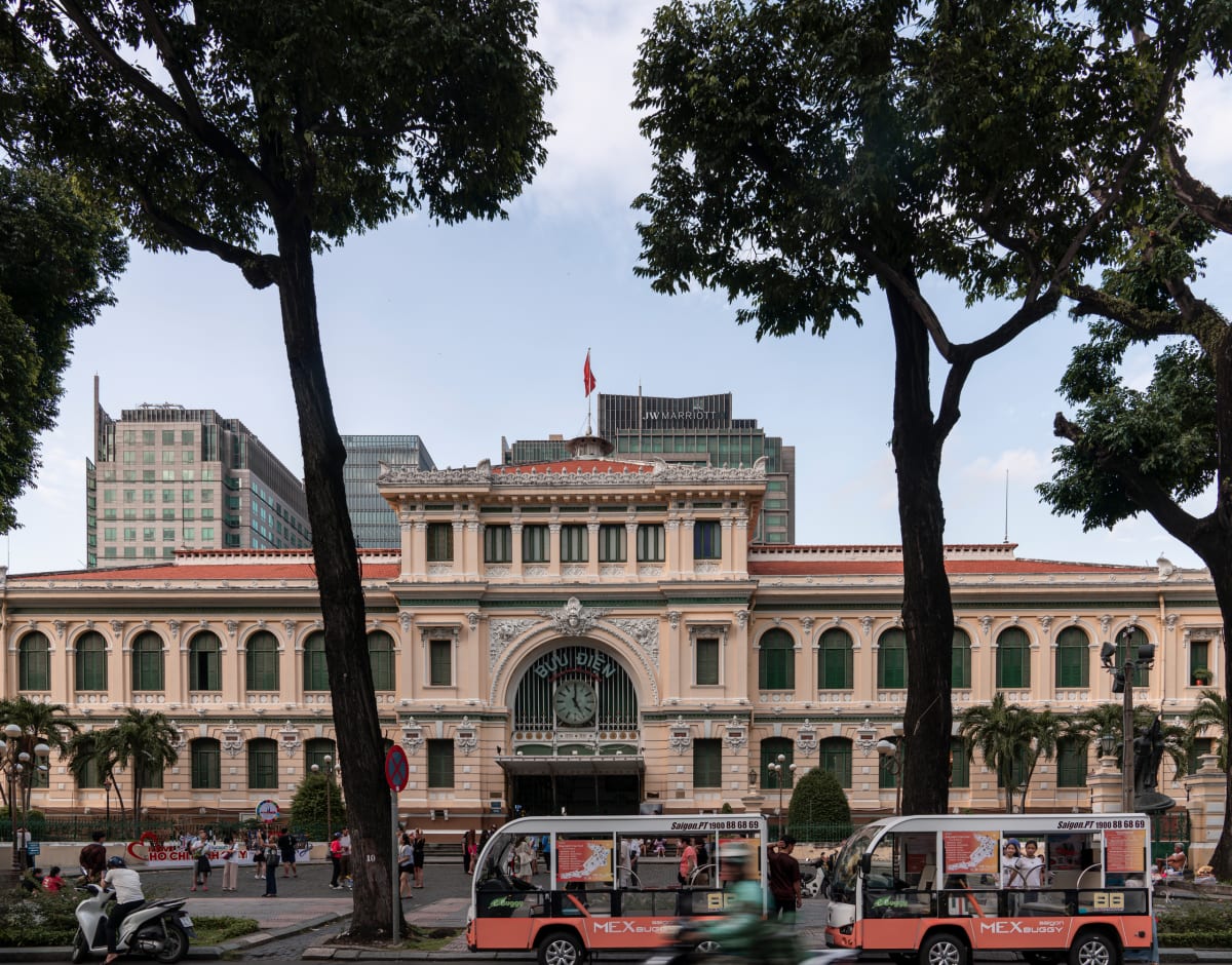 Bưu điện thành phố Hồ Chí Minh