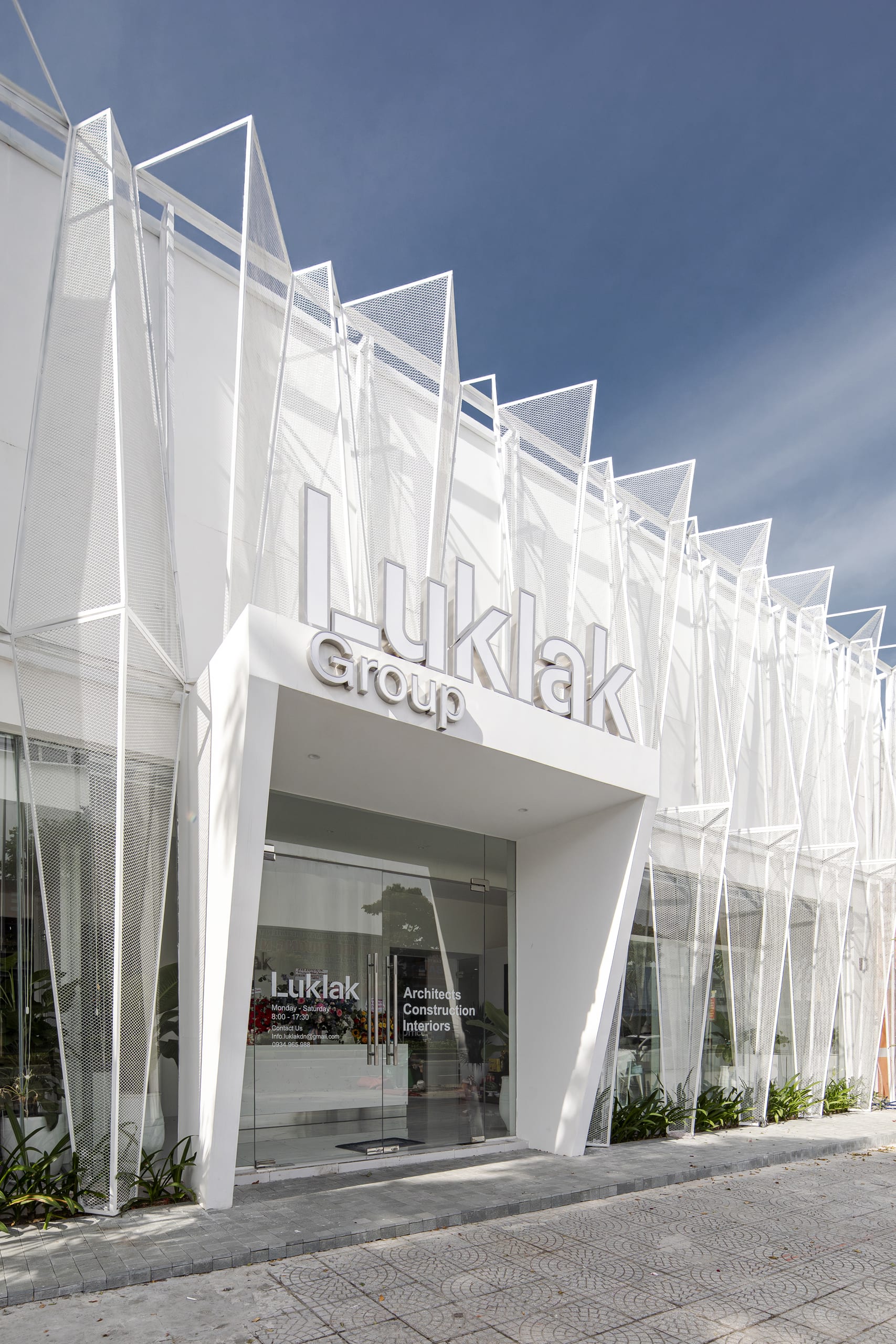 Luklak Office - Image 5