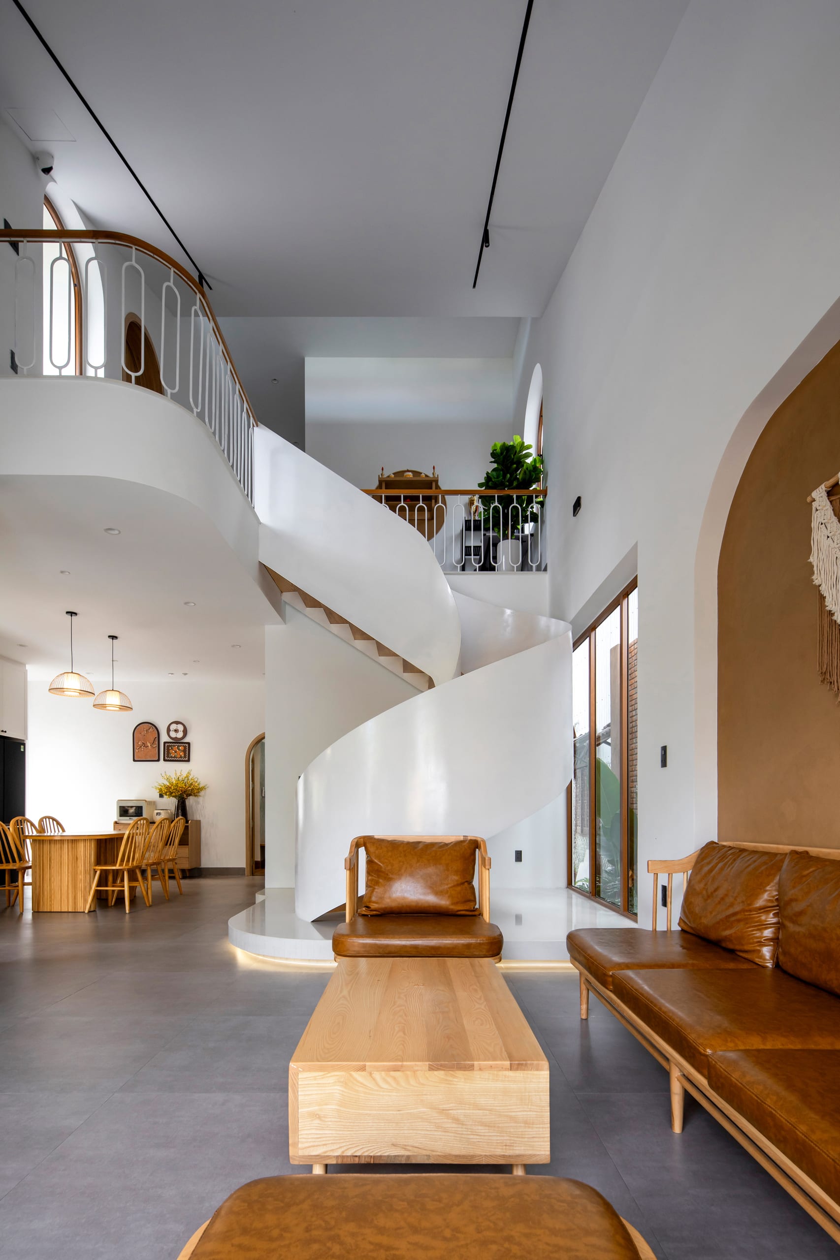 Ruby House - Image 6