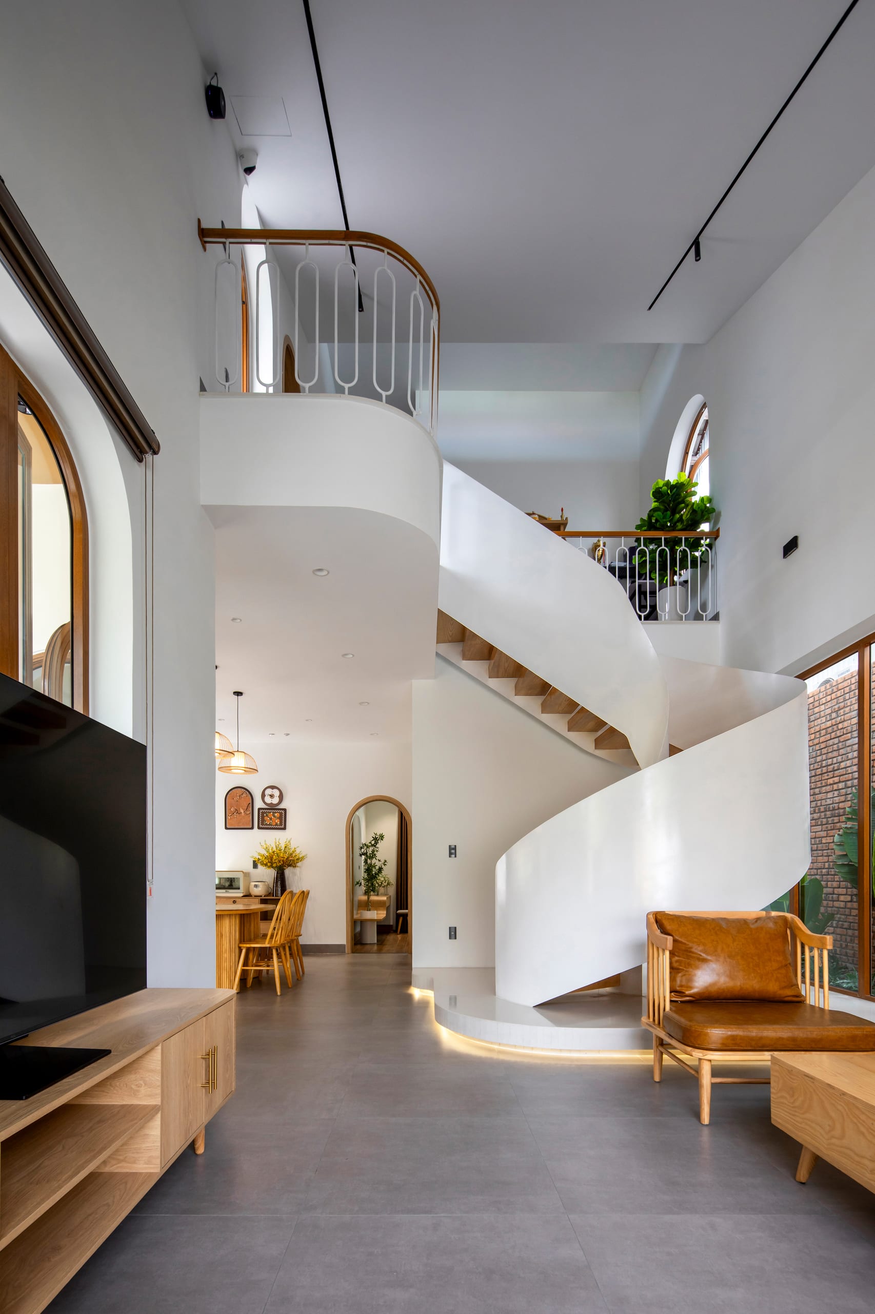 Ruby House - Image 7