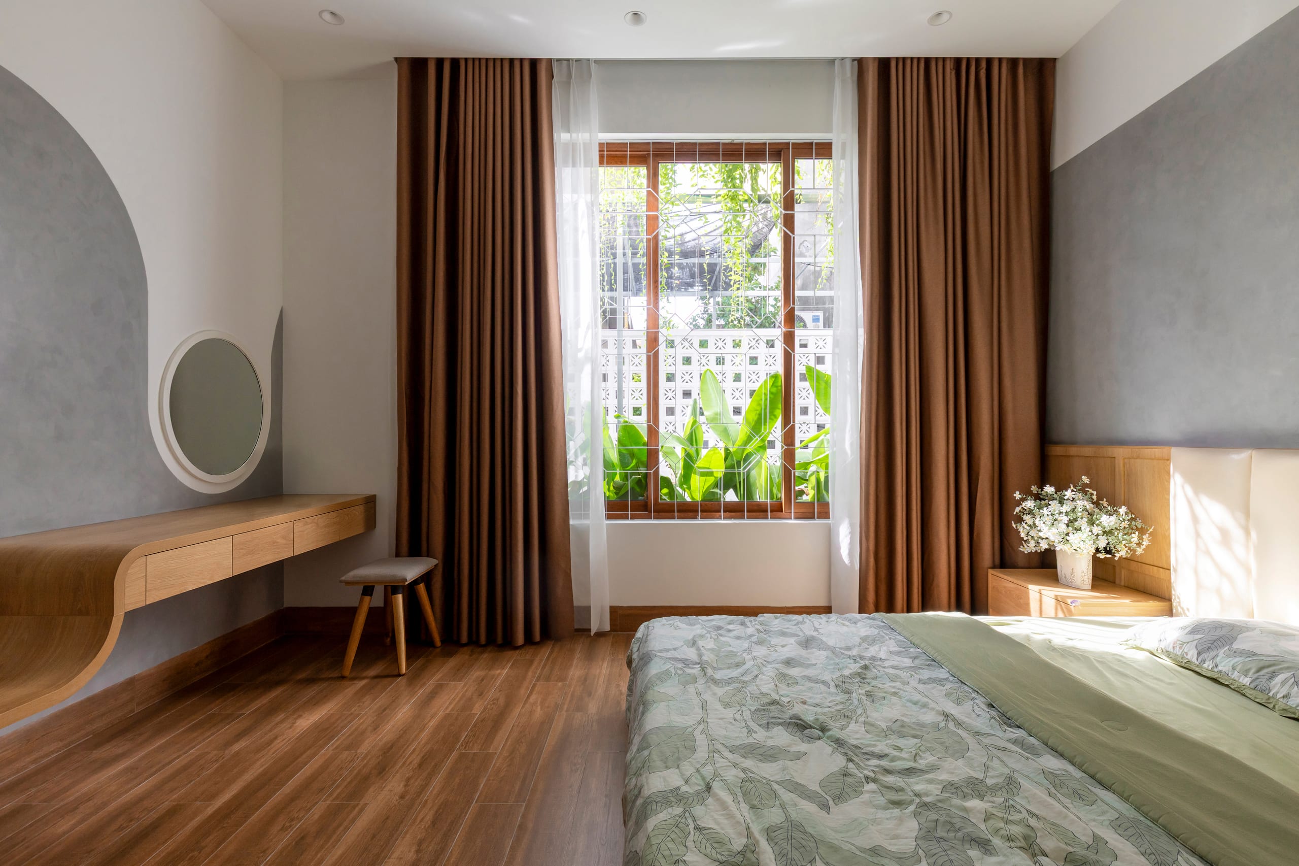 Ruby House - Image 12